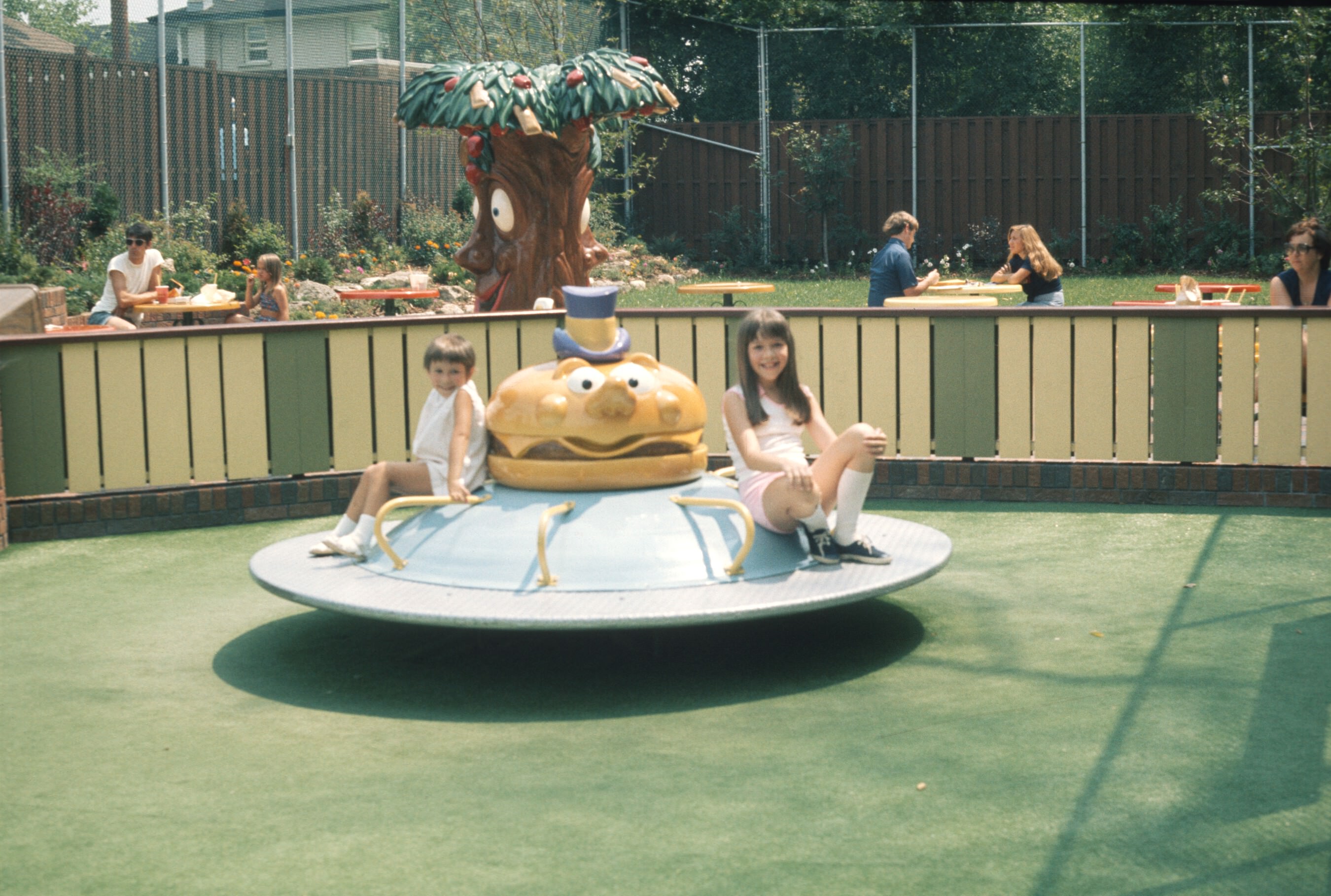 1975 McDonald's Playground Suzie and Jamie