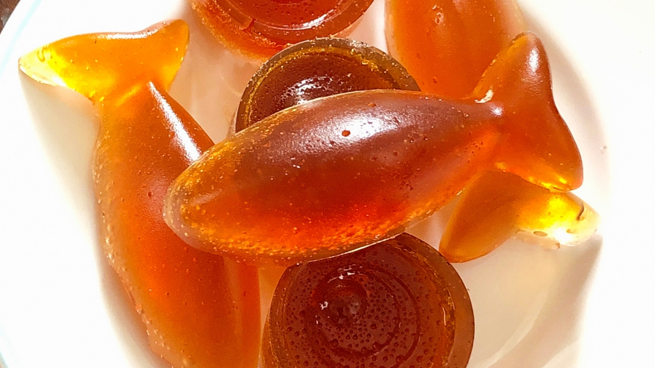 Lemon Balm & Honey Hard Candy Suzie The Foodie