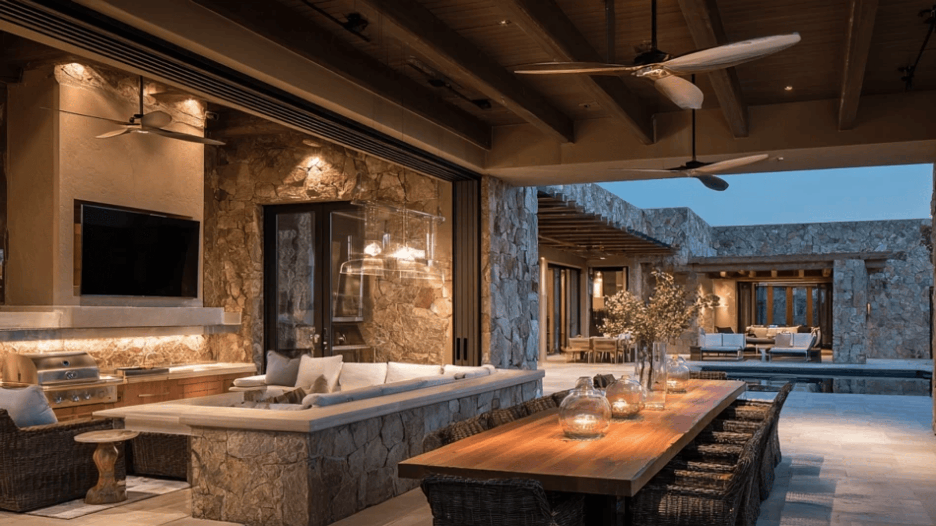 _Covered Dining Extension