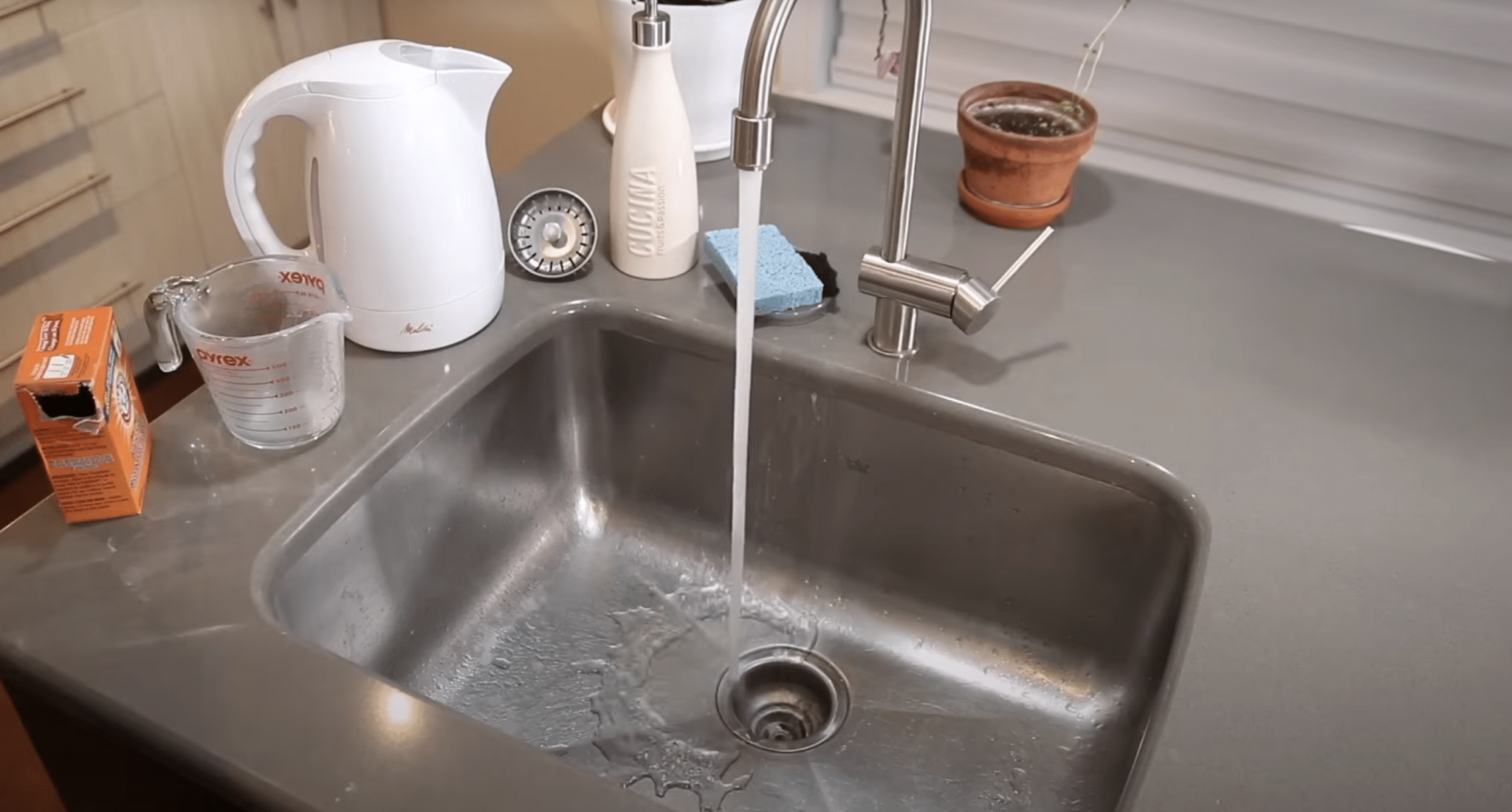 flush with hot tap water