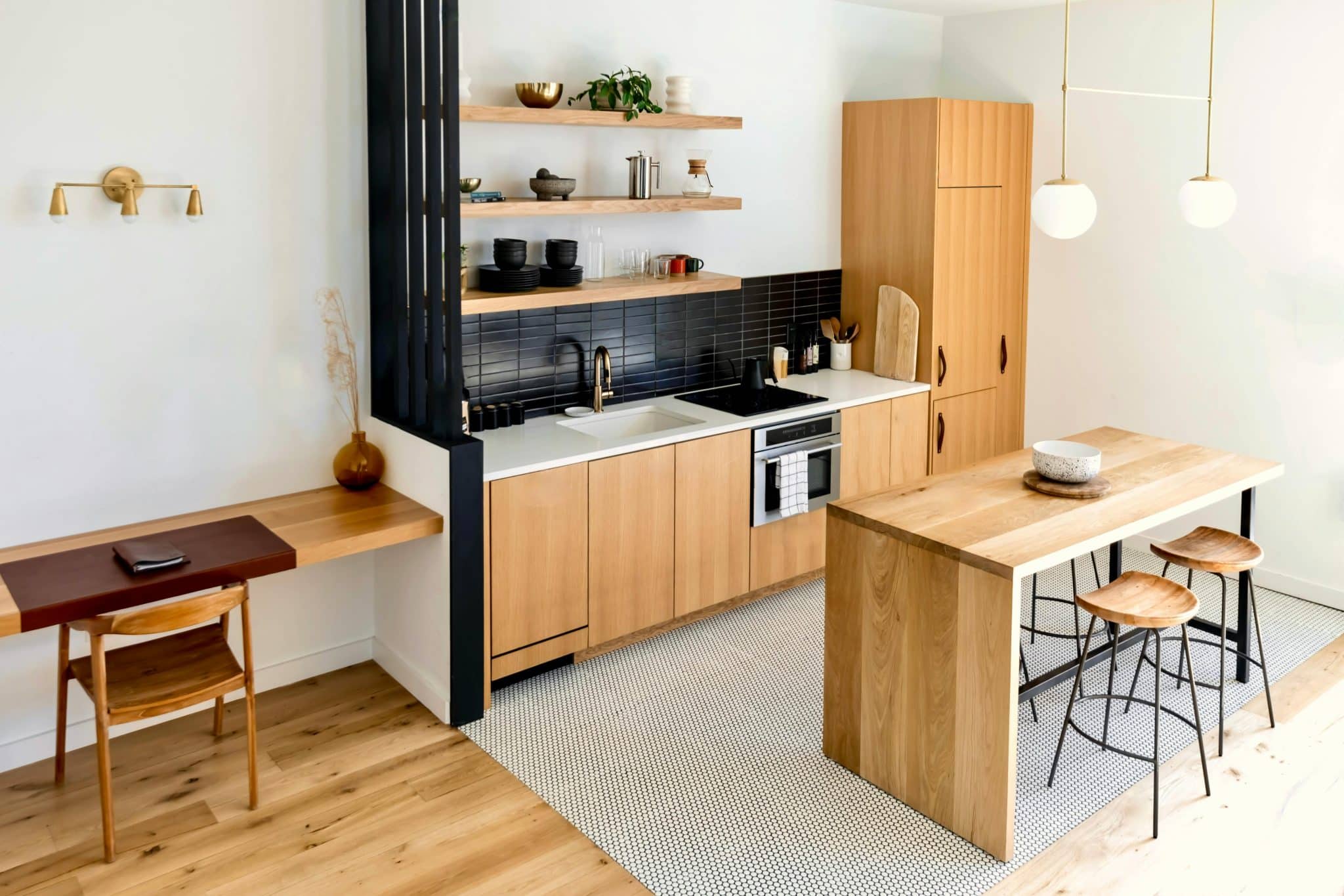 How to Build an Elegant Yet Functional Modern Kitchen - Suzie The Foodie