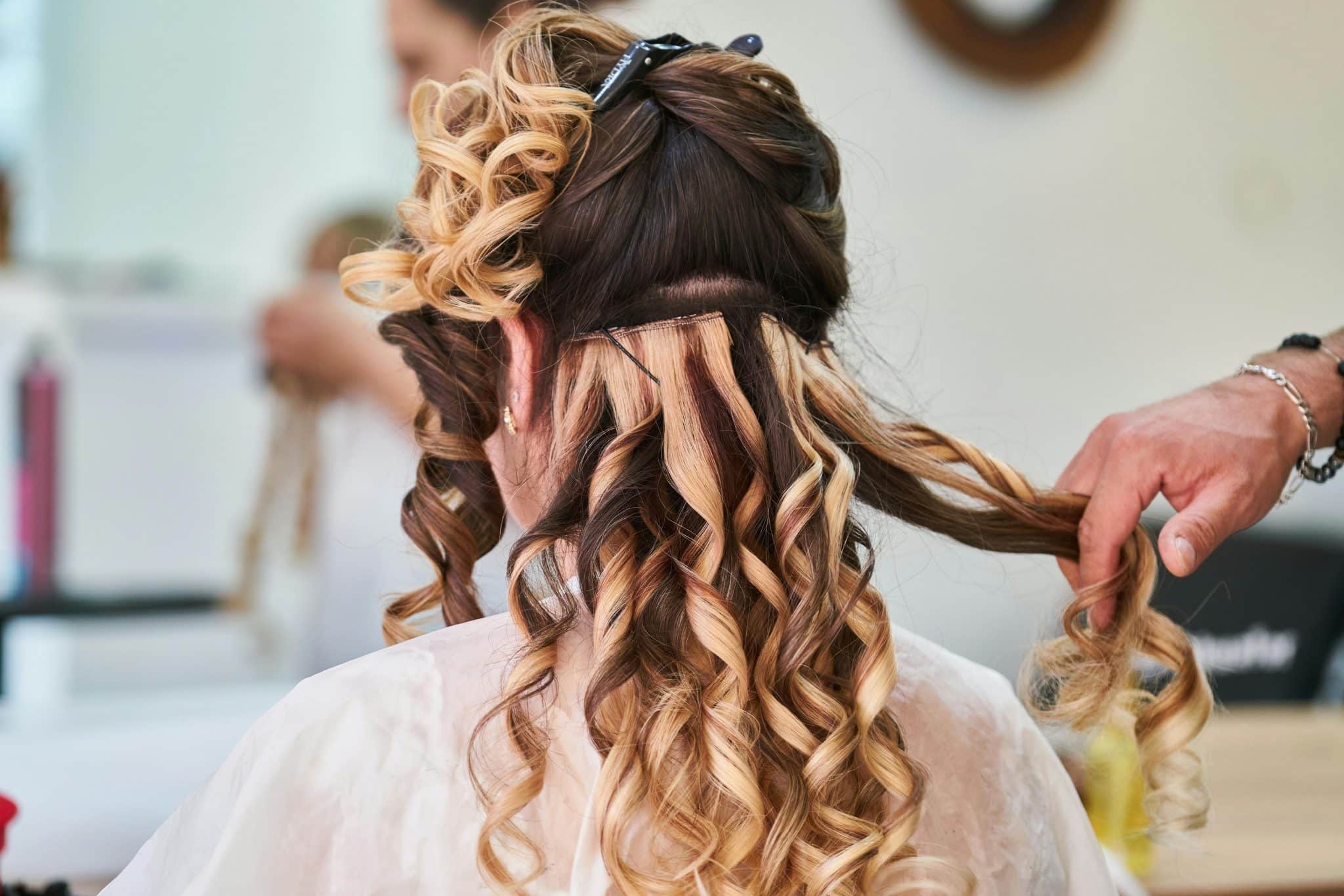 Halo Hair Extensions Color Guide: How to Match to Your Natural Shade