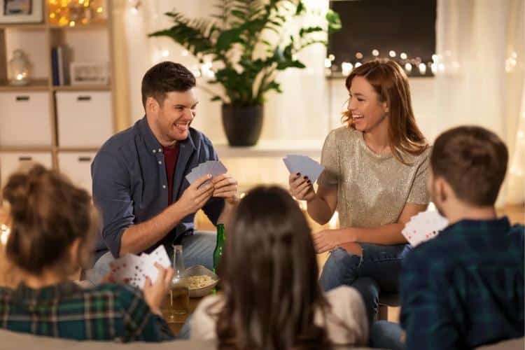 5 Creative Ways to Keep the Conversation Going After Dinner