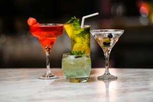 5 Best Alcohol Alternatives for Mocktails