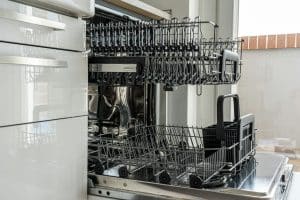 7 Common Dishwasher Problems—and What’s Behind Them