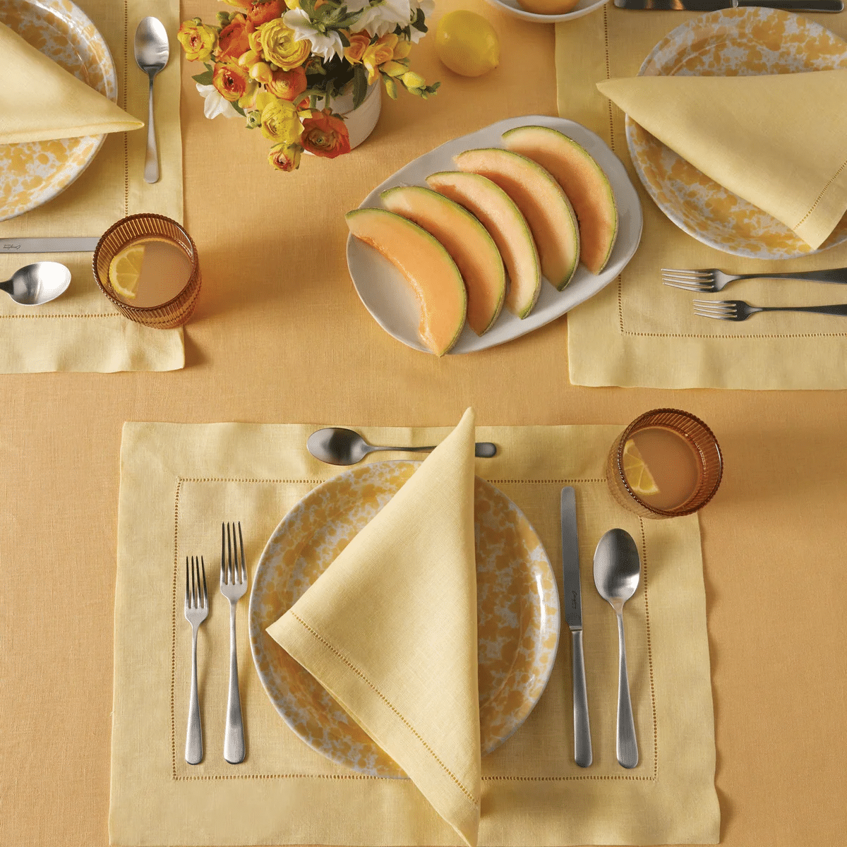 From Brunch to Dinner: Stunning Table Linens for Every Occasion