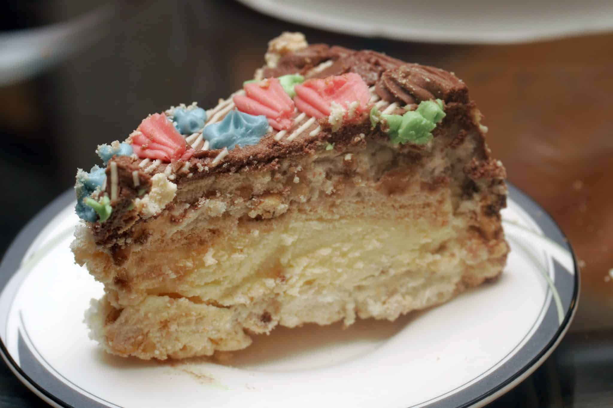 The Recipe Behind the Kyiv Cake You'll Find in Every Coffee Shop in Kyiv
