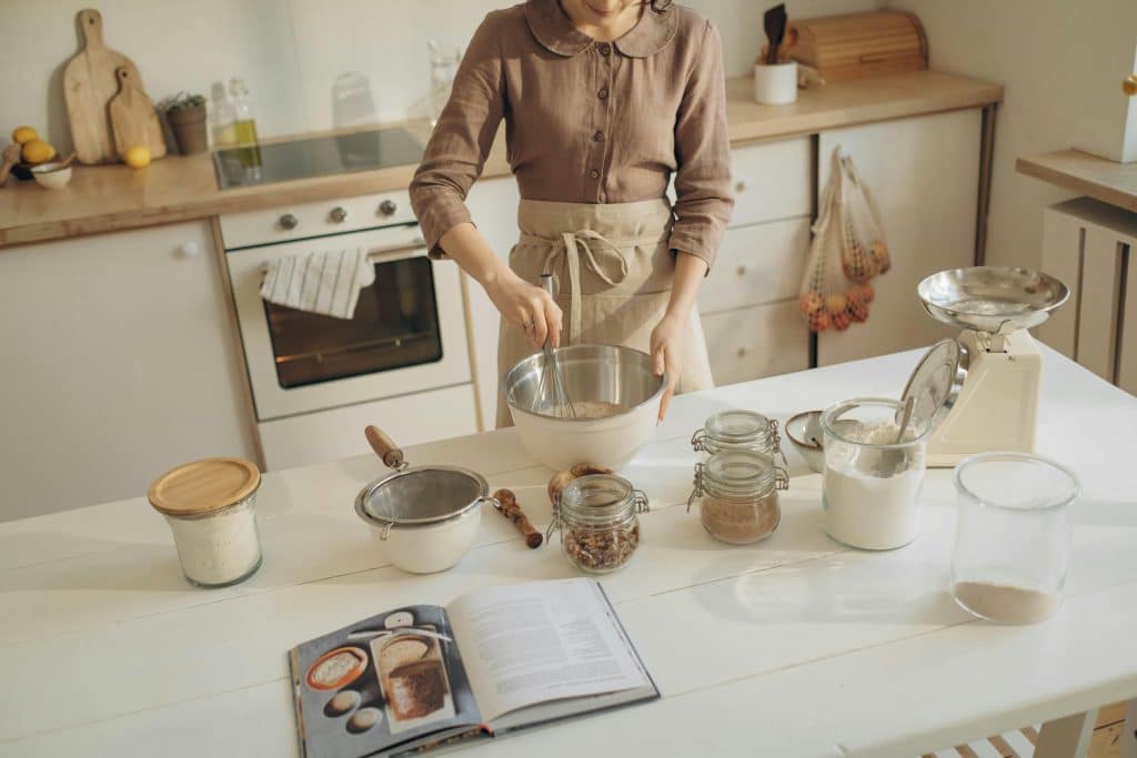From Home Kitchen to Food Business: Financial Steps Before You Scale